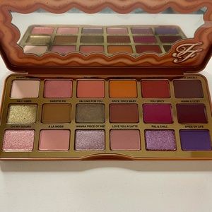 Too Faced Pumpkin Spice Palette